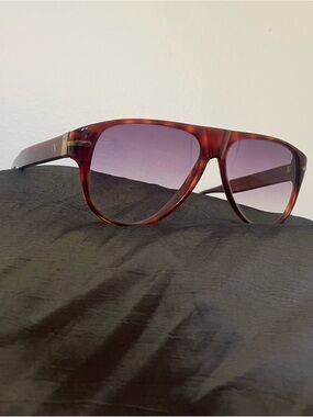 Vintage Valentino Tortoise Shell Aviator Sunglasses with Purple Gradient Lenses